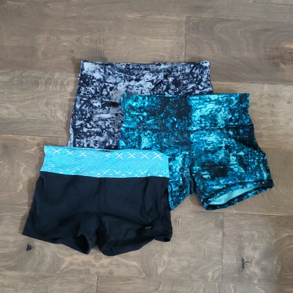 Workout athletic shorts